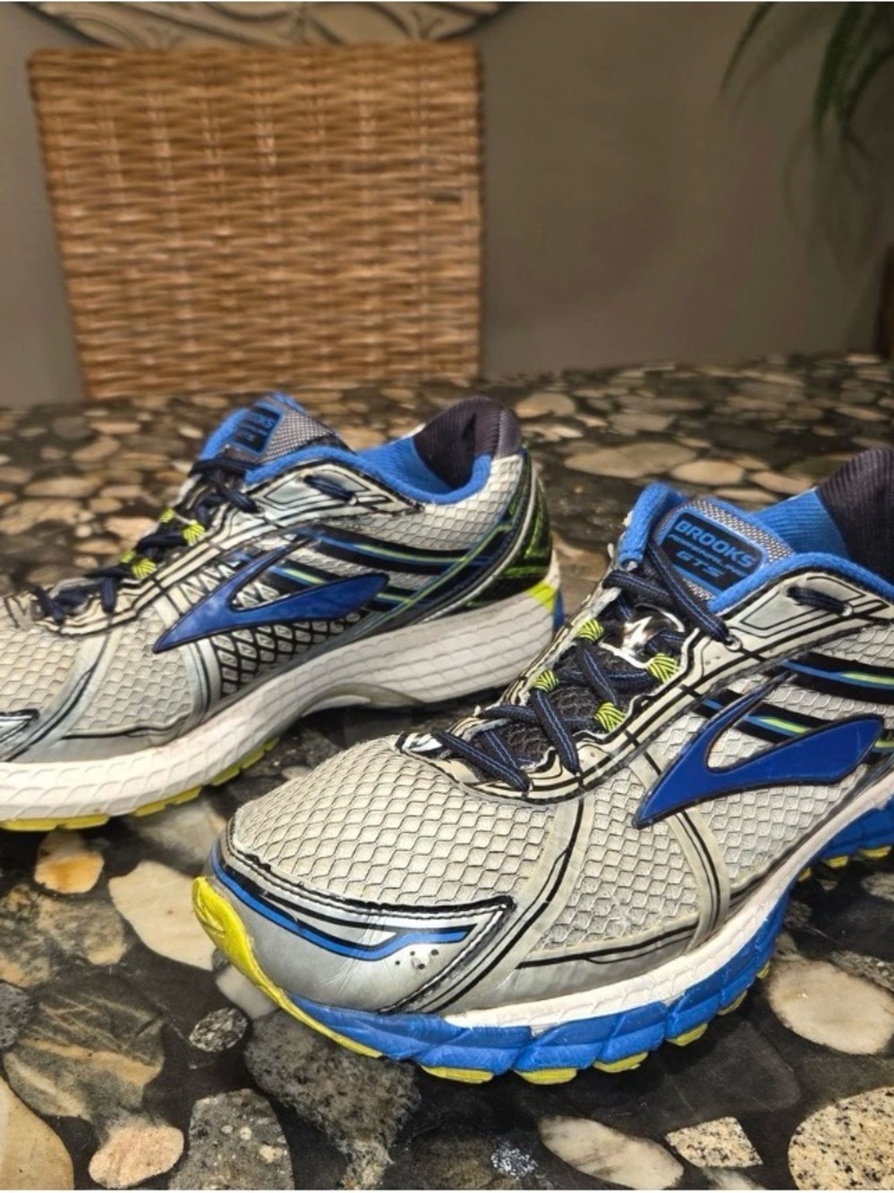 Brooks Adrenaline GTS 15 Blue Gray Silver Mens Running Shoes Sneakers Size 11 D - Picture 2 of 8